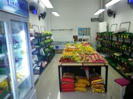 岳麓区兰亭湾畔商业街42平米蔬菜水果店转让（可空转）