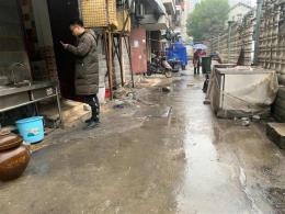 江夏区光谷一路临街130平餐饮门面优价转让