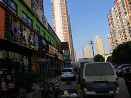 汉阳区玫瑰街130平米美发店转让