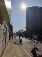 洪山区创意天地40平米黄焖鸡店转让