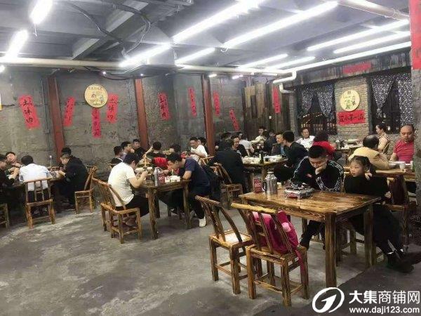 雨花区高桥一楼临街旺铺精装修餐馆转让