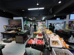 观沙岭滨江2000多户小区内部一天做6000以上生鲜超市转让