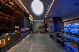 麓谷芯办公企业园区！纯一楼1000平高端宴会餐厅转让