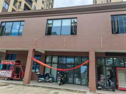 （可分租）岳麓区高档小区大型工厂临街门面房东直租