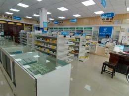 人民中路窑岭湘雅二医院地铁口处50平临街门面出租