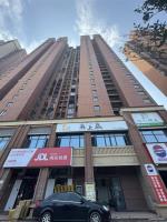 白菜价急转望城区万人小区300平米精装修棋牌室