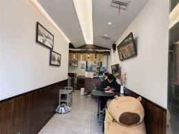五一广场西长街120平米临街小吃店低价转让