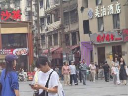 低价便宜急转黄兴广场步行街150平餐饮店转让