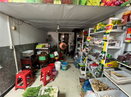 几万块钱就出手一个一天可做3000多块租金只要3600元每月的生鲜超市