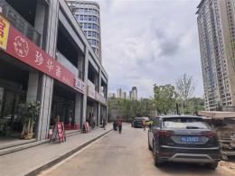 日营3000多元 高铁南站的粉面馆低价急转