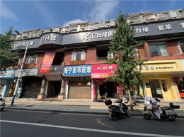 湘乡市中心1400平米临街精装台球棋牌馆不要转让费直接出租（租金一万每月）