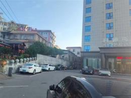 湘潭四万多学生大学旁700平私房院子餐厅房东直租（不要转让费）