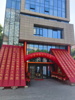 雨花区核心东塘1400平米临街一楼农贸市场摊位门面招租